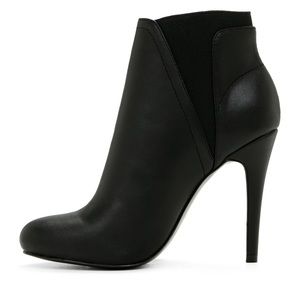 Black booties NWT